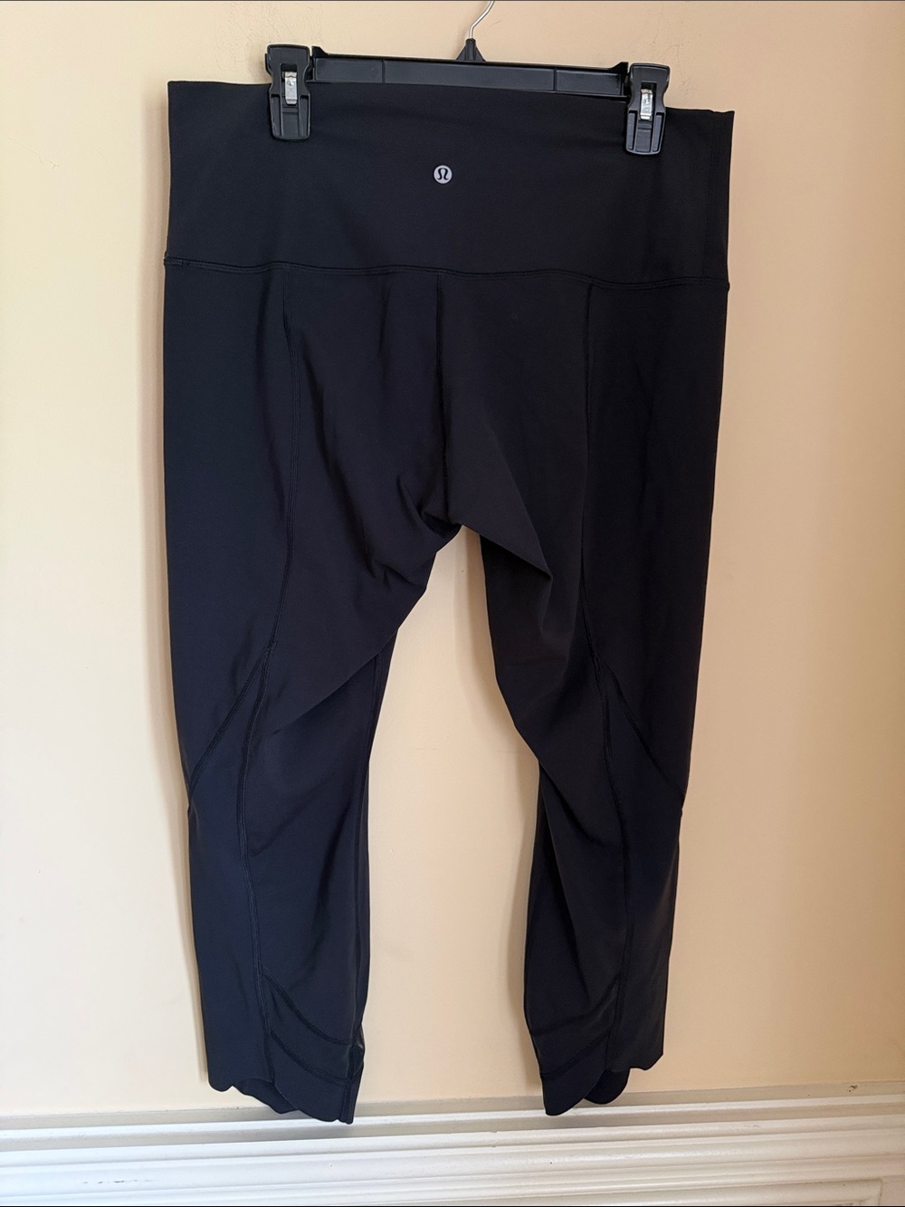 Lululemon Black High-Waist Flipover Capri‎ Leggings